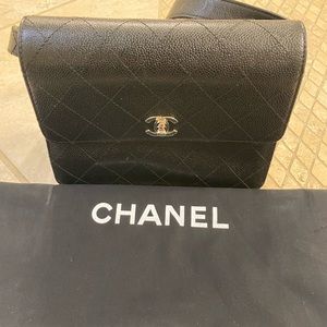 Vintage Chanel purse